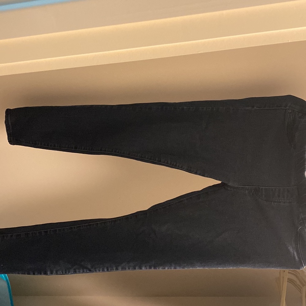 Jeans - Picture 2 of 3